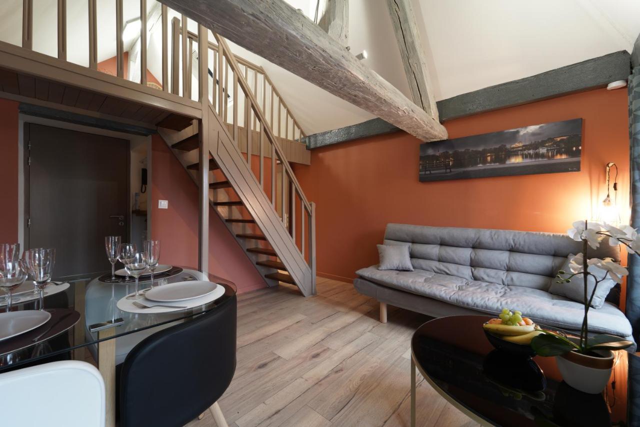 Duplex De Charme Au Coeur Historique De Metz Apartment Bagian luar foto